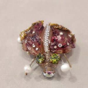 Broche Scarabée Brun